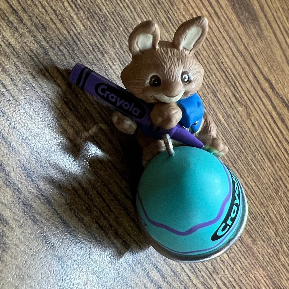 Hallmark Eggs-Pert Artist Crayola Crayon 1997 Spring Collection Handcrafted